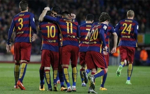 Messi ghi 300 bàn cho Bar